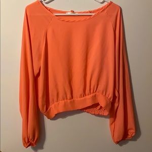 Long sleeve crop top